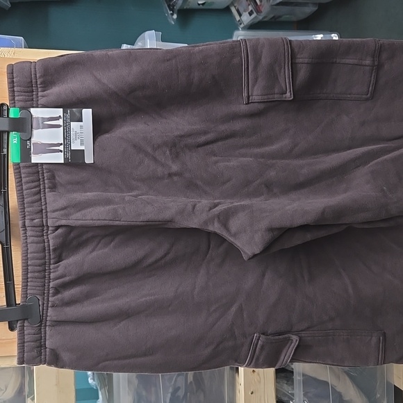 Tuff Athletics Size XL Chocolate Brown Fleece Lined Cargo Sweatpant - Picture 5 of 9